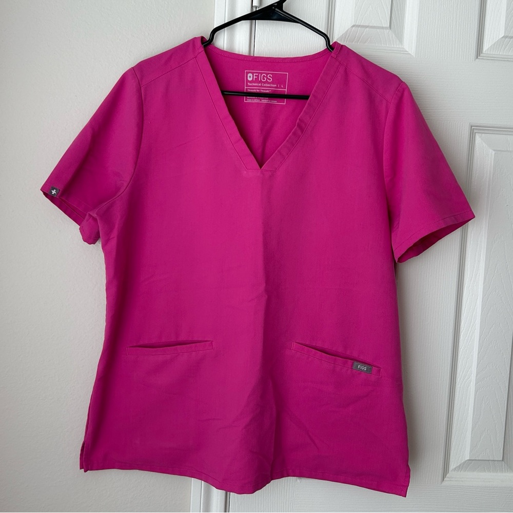 Figs Scrub Top
